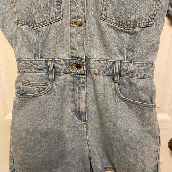 Zara women Denim Button Up Shorts Romper Jumpsuit Size Medium - Picture 3 of 10